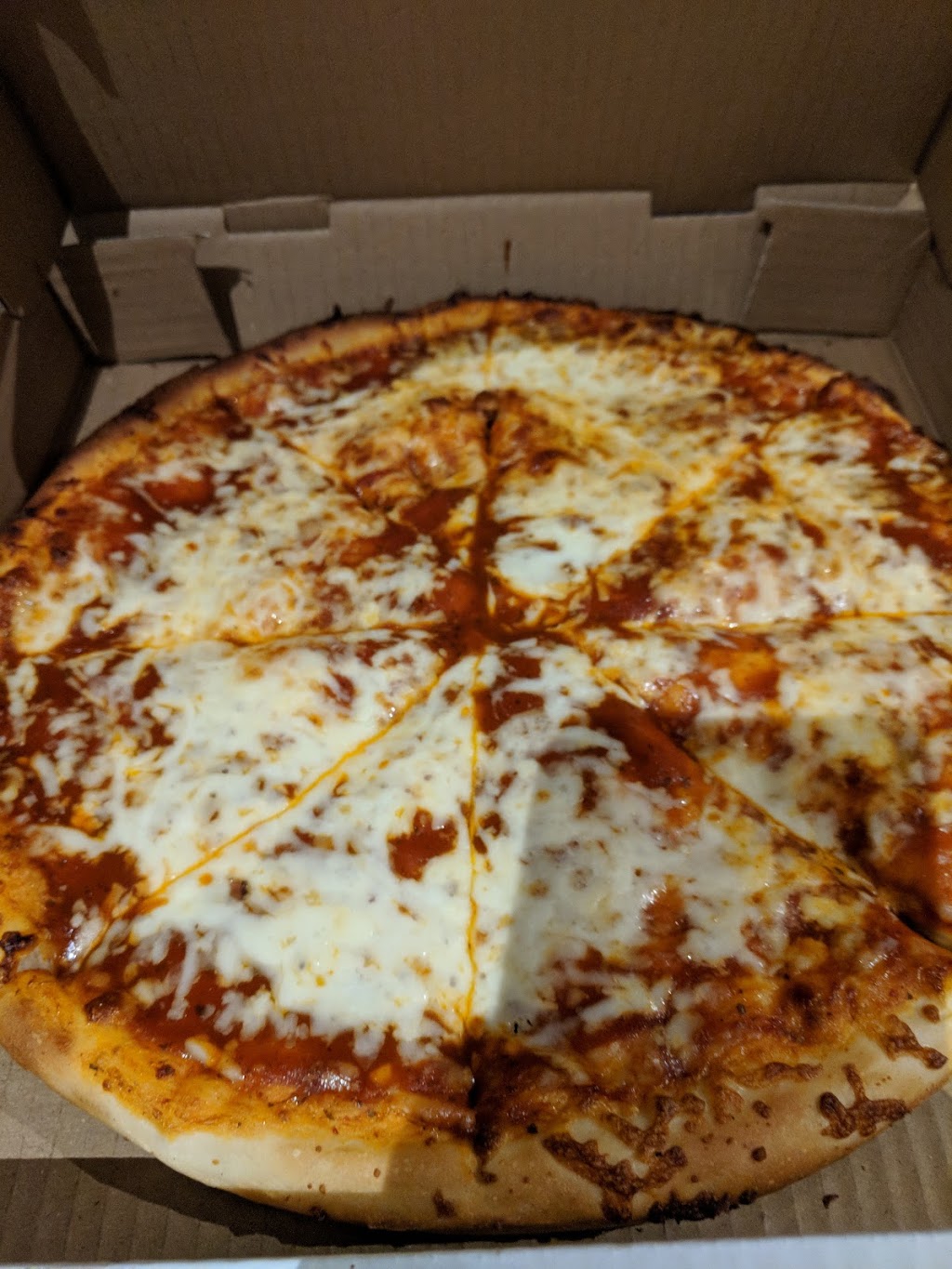 Strombolis Brick Oven Pizza | 117 King George Rd, Brantford, ON N3R 5K7, Canada | Phone: (519) 756-1400