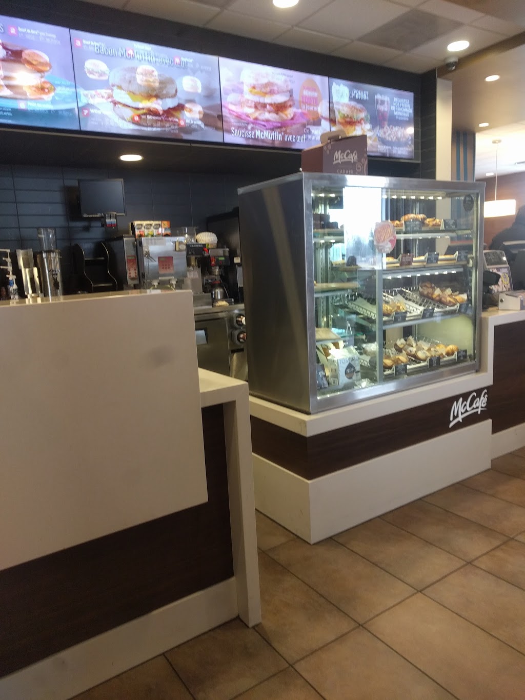 McDonalds | 95 Rue Conrad-Gosselin, Iberville-Junction, QC J2X 0A1, Canada | Phone: (450) 347-3412