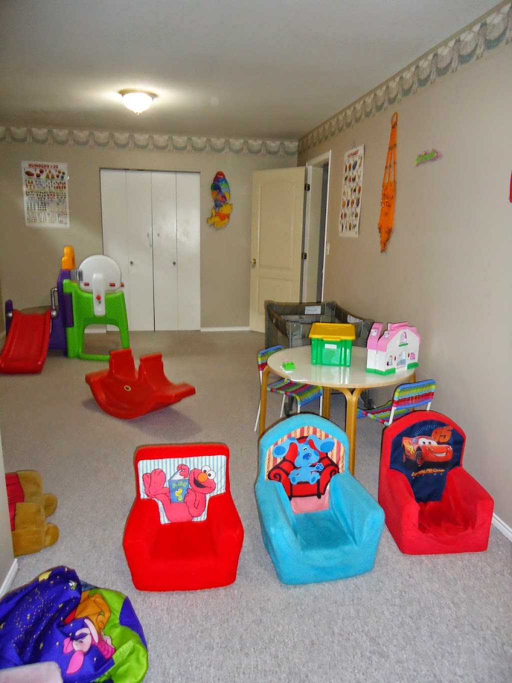 Rise N Shine Childcare Center #1 | 16740 85 Ave, Surrey, BC V4N 4W3, Canada | Phone: (604) 779-1940