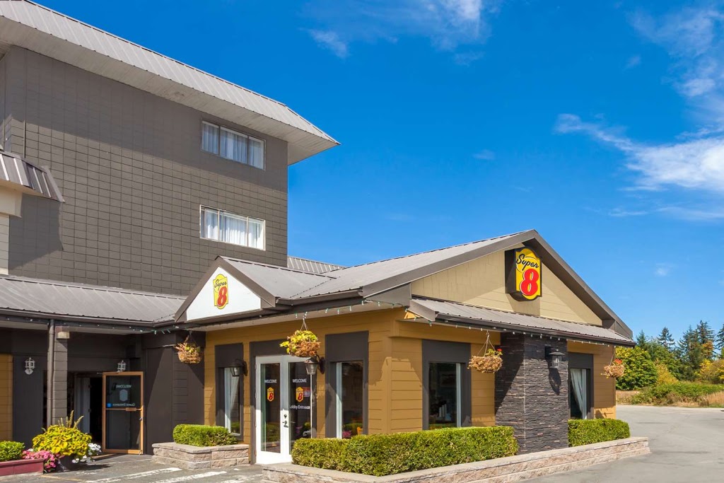 Super 8 by Wyndham Duncan | 5325 Trans-Canada Hwy, Duncan, BC V9L 5J2, Canada | Phone: (250) 748-0661