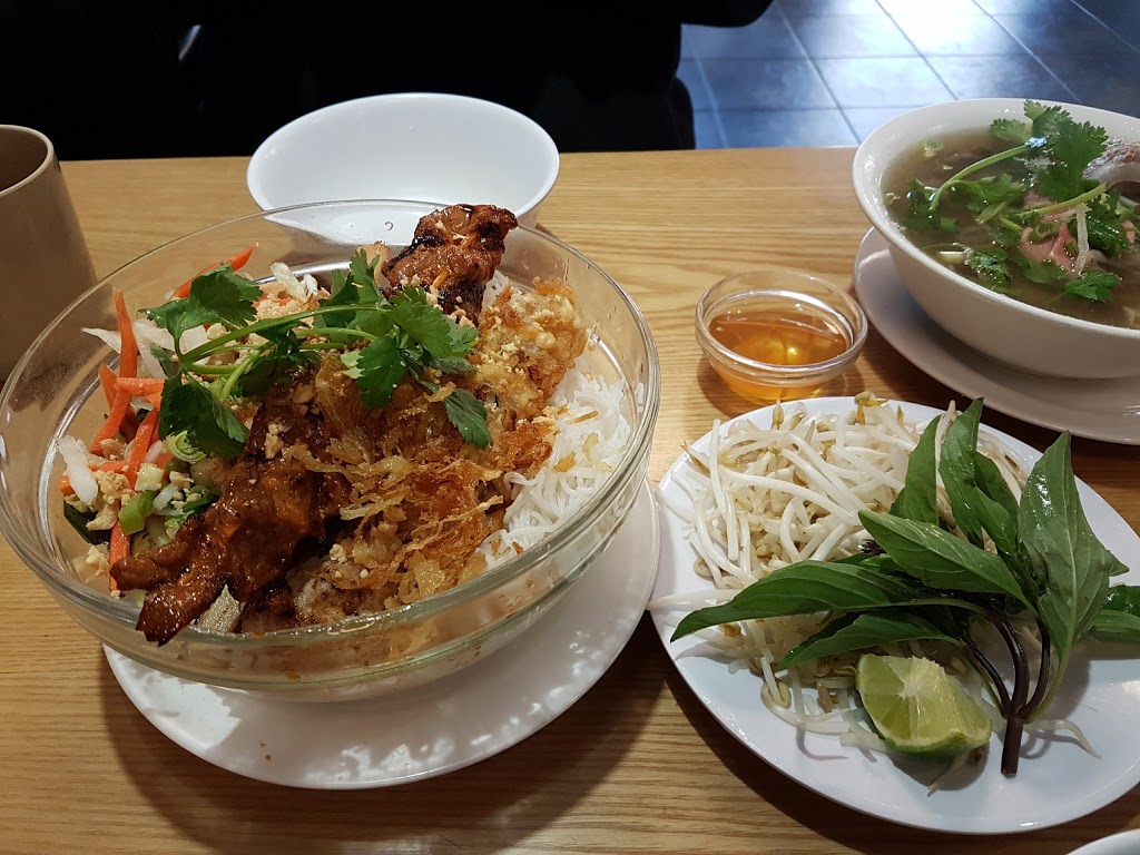 Vietnam House Restaurant | 2122 E Hastings St, Vancouver, BC V5L 1V2, Canada | Phone: (604) 251-1268