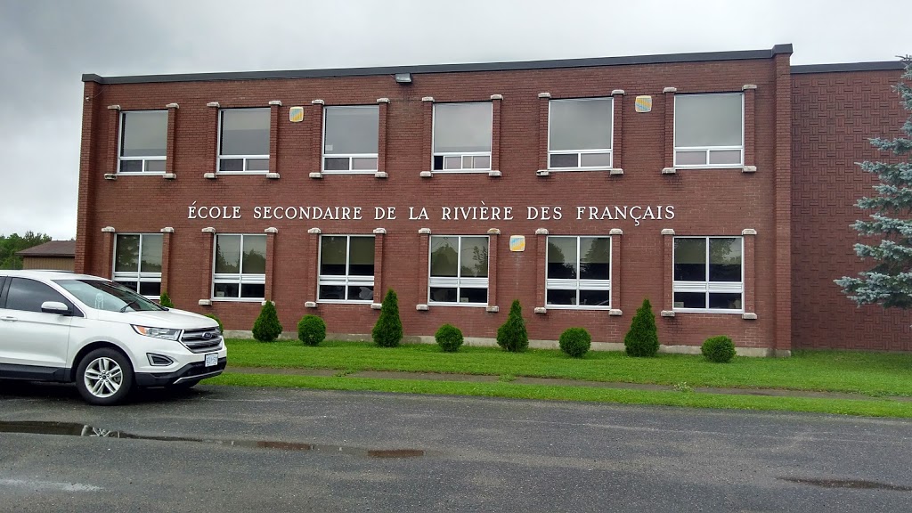 École secondaire de la Rivière-des-Français | 11 Lahaie St, Noëlville, ON P0M 2N0, Canada | Phone: (705) 898-2282