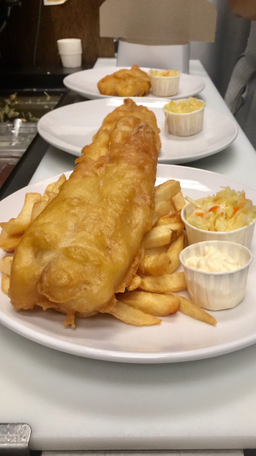 Halibut House Fish & Chips | 2377 Durham Regional Hwy 2, Bowmanville, ON L1C 5A3, Canada | Phone: (905) 419-2562