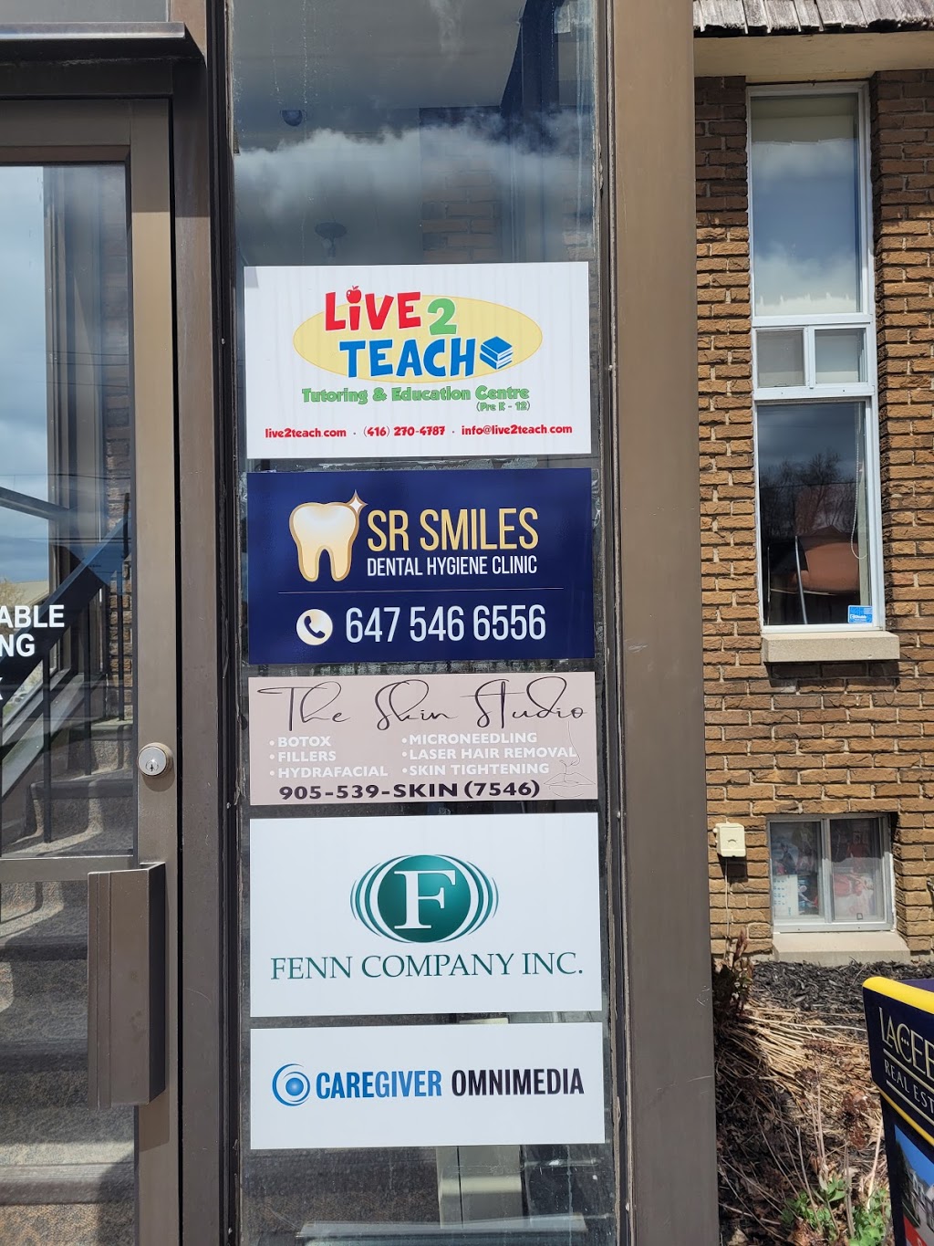 SR SMILES Dental Hygiene Clinic | 2174 King Rd, King City, ON L7B 1L5, Canada | Phone: (647) 546-6556