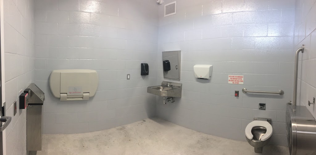 Public Washroom Maintained by Town of Parry Sound | 39 Seguin St, Parry Sound, ON P2A 1B5, Canada | Phone: (705) 746-2101