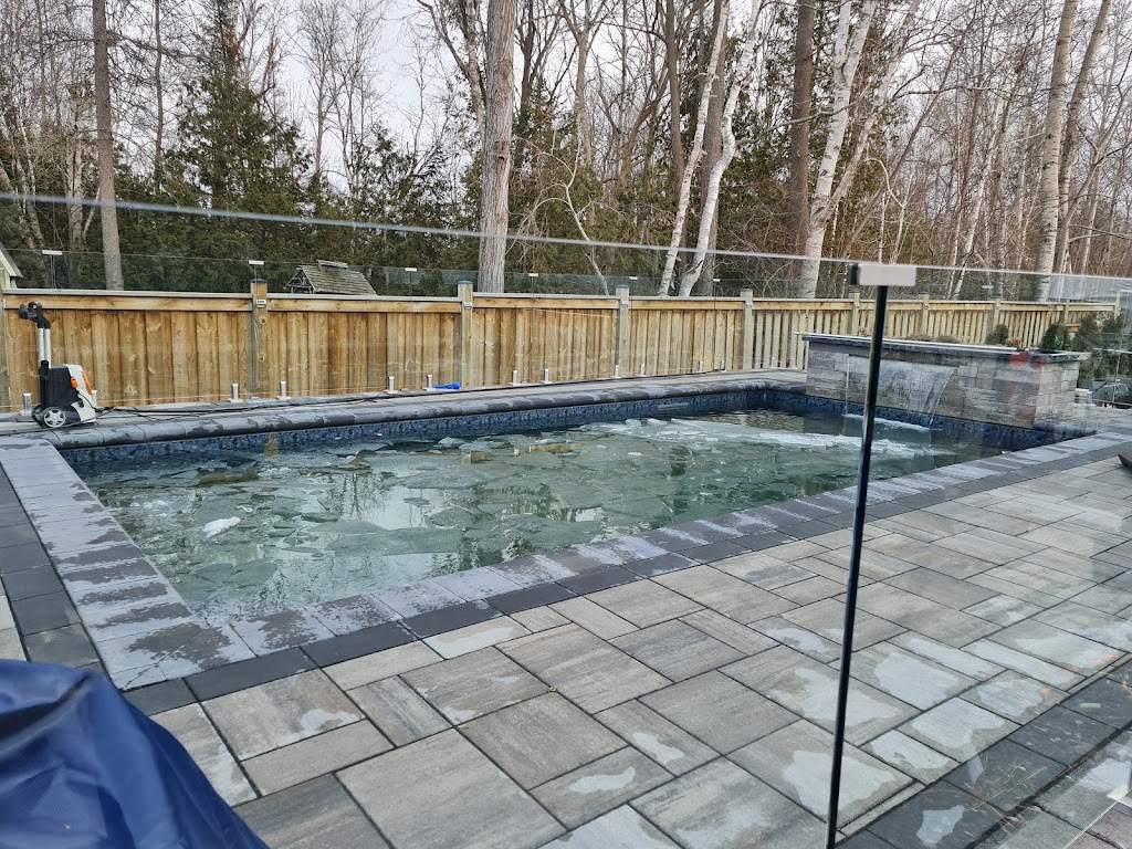 Bliss Pools And Hot Tubs Inc | 1073 Belle Aire Beach Rd, Innisfil, ON L0L 1C0, Canada | Phone: (647) 669-3979