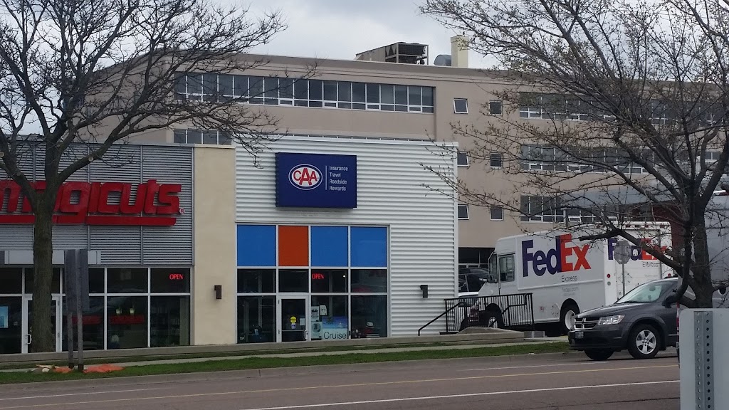 CAA Store - Don Mills | 895 Lawrence Ave E, North York, ON M3C 1P7, Canada | Phone: (416) 449-9442