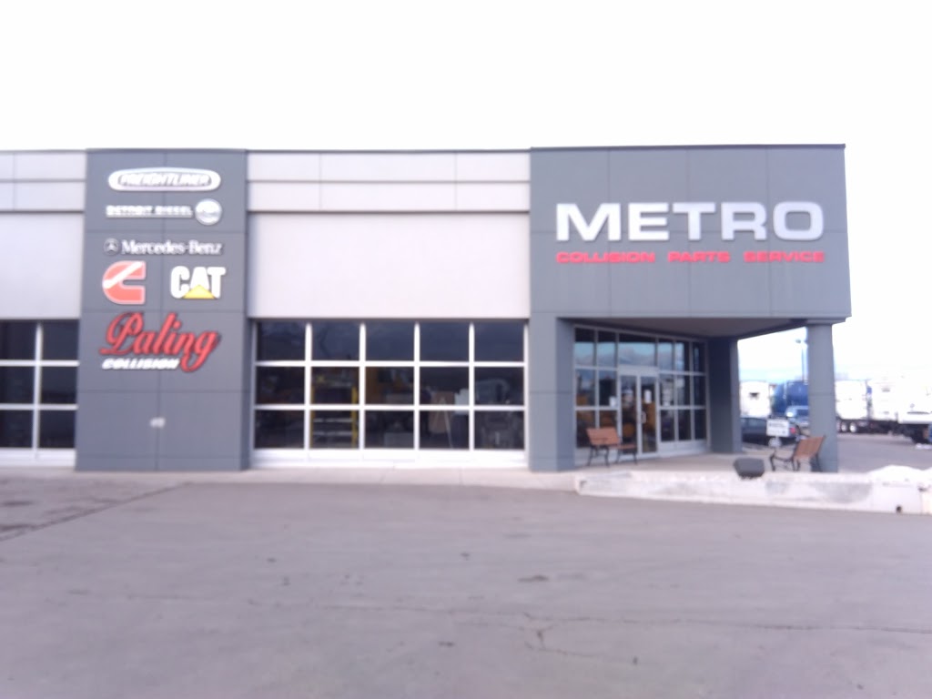 Metro Freightliner Hamilton Inc | 475 Seaman St, Stoney Creek, ON L8E 2R2, Canada | Phone: (800) 207-5568