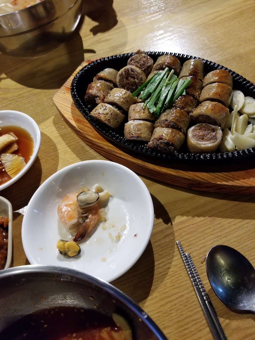 South Castle Korean Restaurant | 1126 Austin Ave, Coquitlam, BC V3K 3P5, Canada | Phone: (604) 939-4000