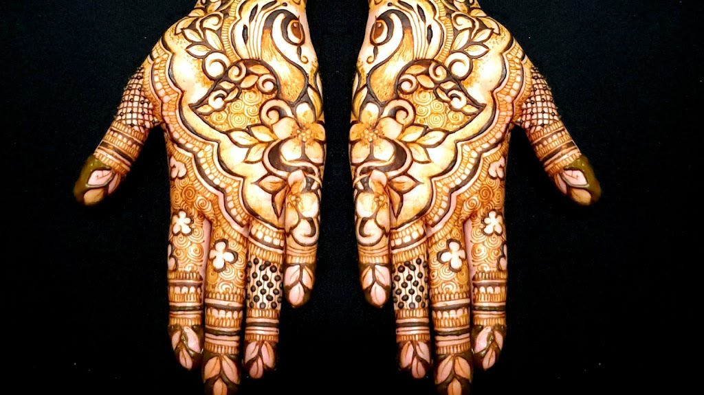heena by Dipa | 362 Pine Valley Dr, Kitchener, ON N2P 2V4, Canada | Phone: (647) 248-9903
