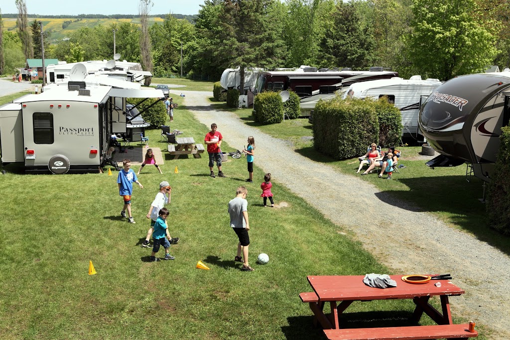 Camping Saint-Joseph de Beauce | 221 Route des Fermes, Saint-Joseph-de-Beauce, QC G0S 2V0, Canada | Phone: (418) 397-5953