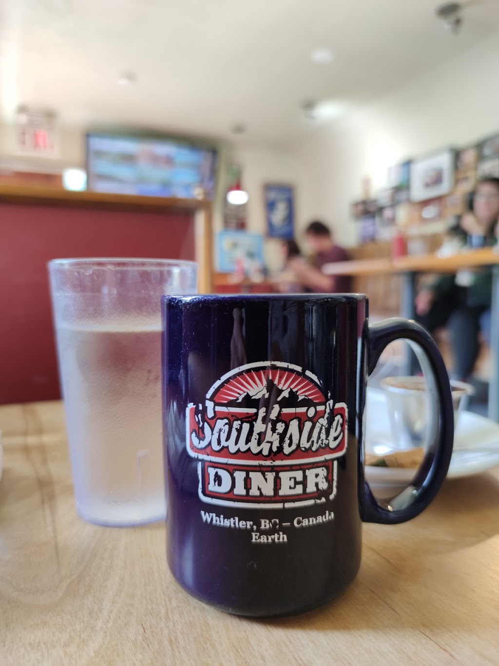 Southside Diner | 2102 Lake Placid Rd, Whistler, BC V0N 1B2, Canada | Phone: (604) 966-0668