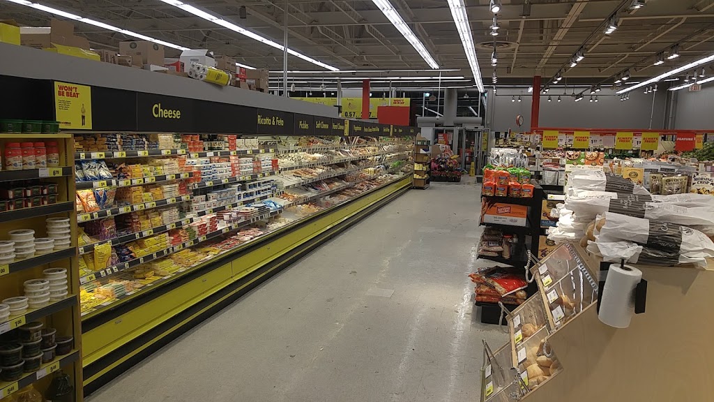 Dinos No Frills | 1811 Avenue Rd, North York, ON M5M 3Z3, Canada | Phone: (866) 987-6453