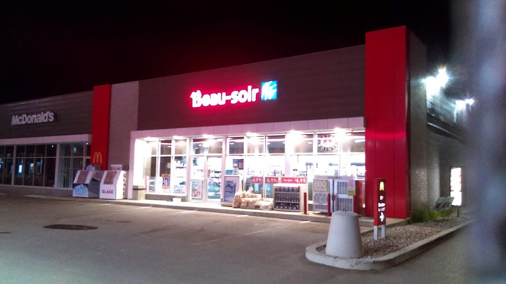 petro-canada | 237 Rue Saint-Jacques, Saint-Jacques, QC J0K 2R0, Canada | Phone: (450) 839-2862