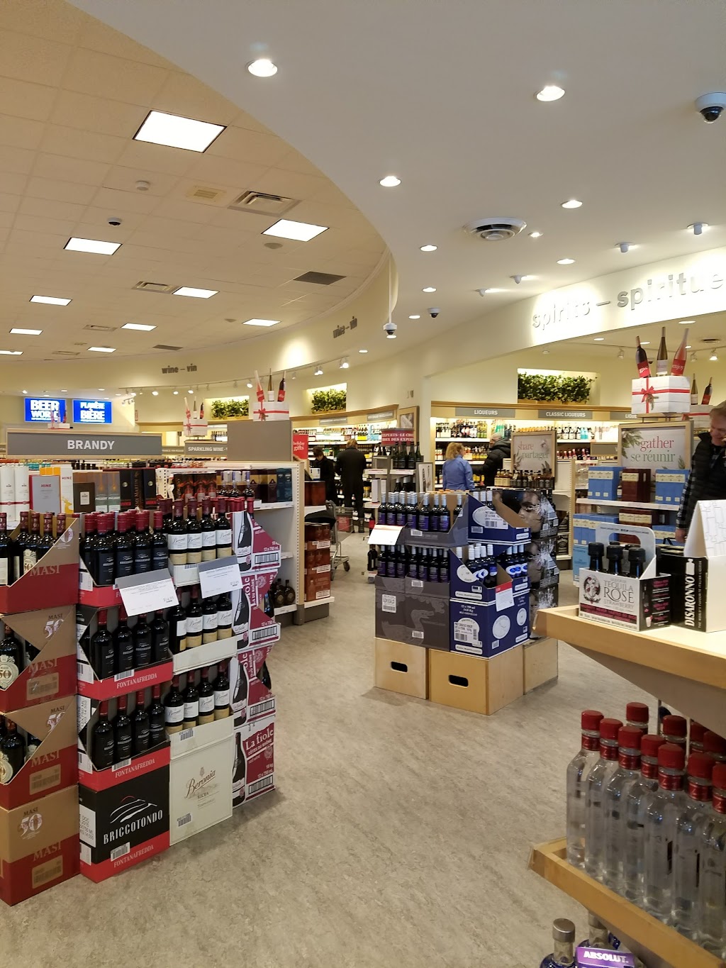 LCBO | 2946 Bloor St W, Etobicoke, ON M8X 1B7, Canada | Phone: (416) 239-3065