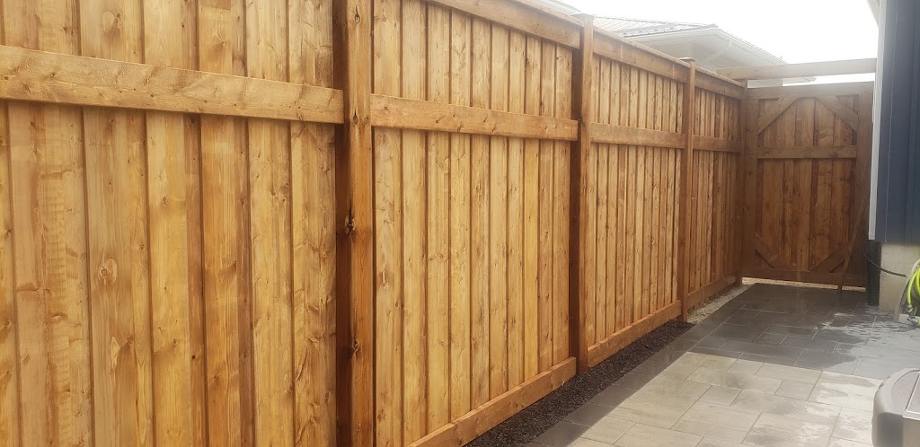 Quality Fencing | 322 Maple Dr, Port Elgin, ON N0H 2C4, Canada | Phone: (519) 386-4174