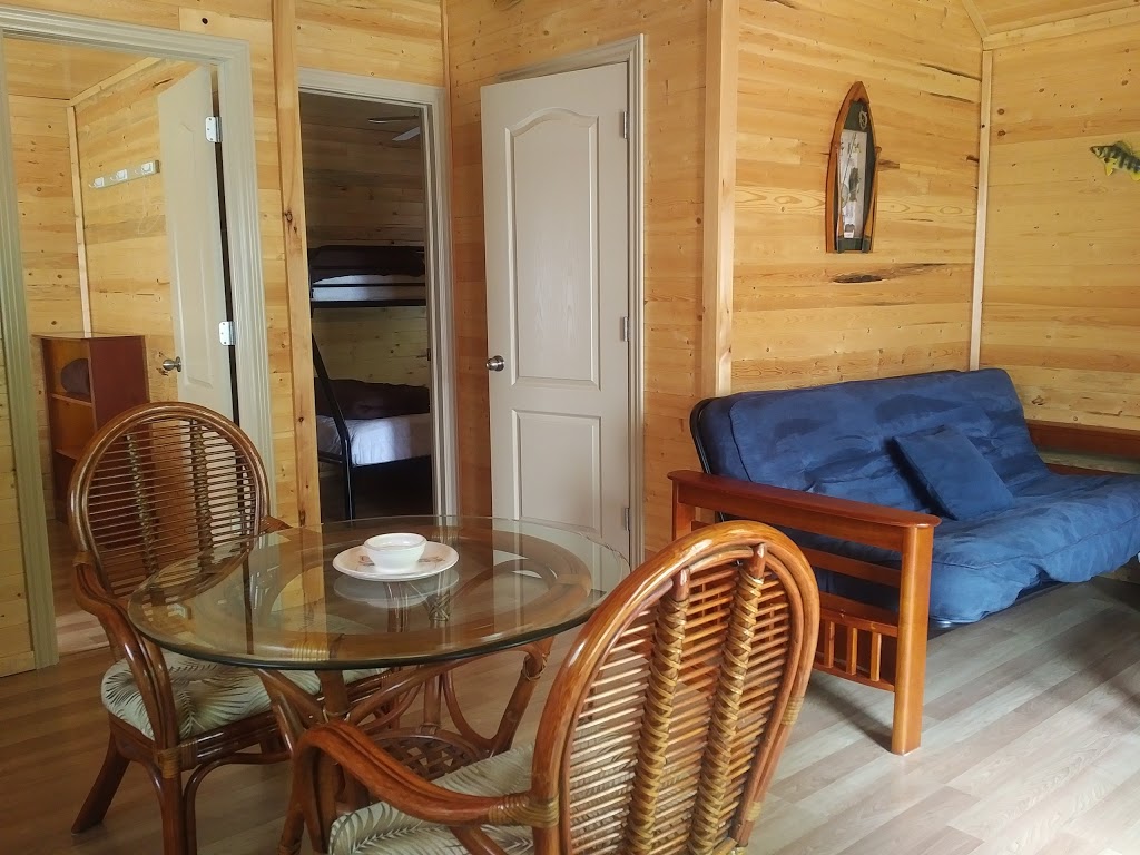 Sunshine Cove Cottage Resort | 248 Paudash St, Keene, ON K0L 2G0, Canada | Phone: (705) 295-4224