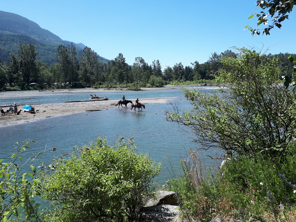 Lickman Vedder River Parking Lot | Greendale, Chilliwack, BC V2R, Canada