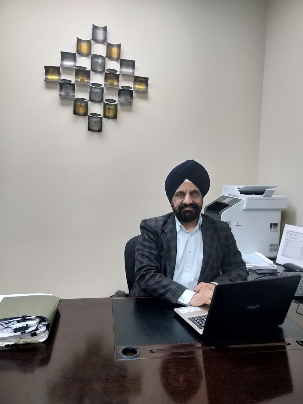 Takarra Canadian Immigration Consultancy (Jagpreet Puri- RCIC) | 7003 Steeles Ave W Unit 11, Etobicoke, ON M9W 0A2, Canada | Phone: (647) 924-3393