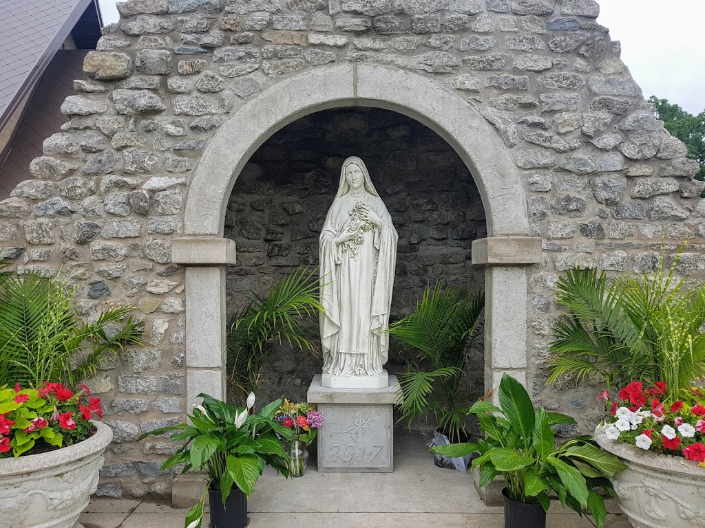 Our Lady of the Scapular | 6557 Thorold Stone Rd, Niagara Falls, ON L2J 1B2, Canada | Phone: (905) 358-7611
