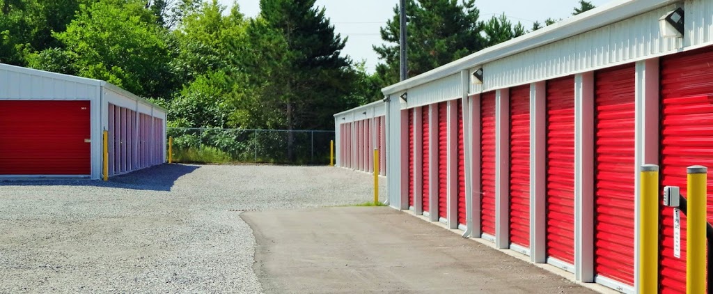 Waterford Mini Storage | 216 Nichol St W, Waterford, ON N0E 1Y0, Canada | Phone: (519) 443-8866