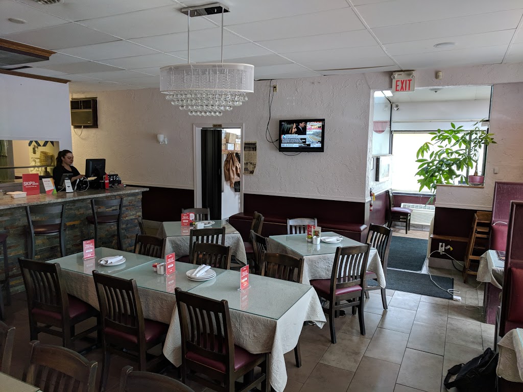 Nishas Kitchen | 200 Lorraine Ave, Kitchener, ON N2B 3R3, Canada | Phone: (519) 208-0142