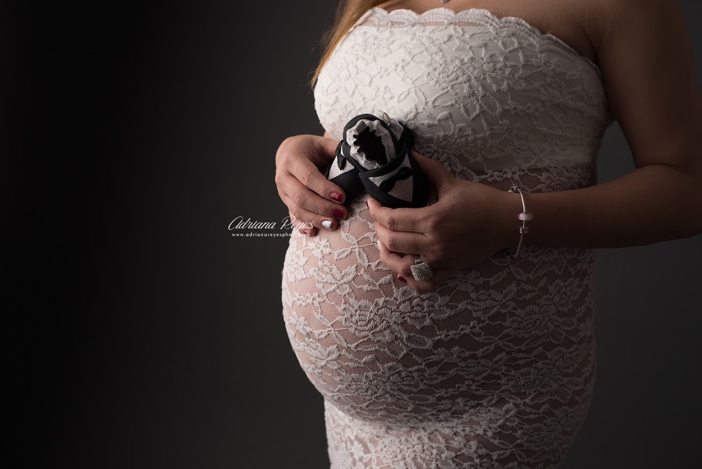 Adriana Reyes Photography | 2 Farooq Blvd, Vaughan, ON L4H 4P3, Canada | Phone: (905) 510-2374