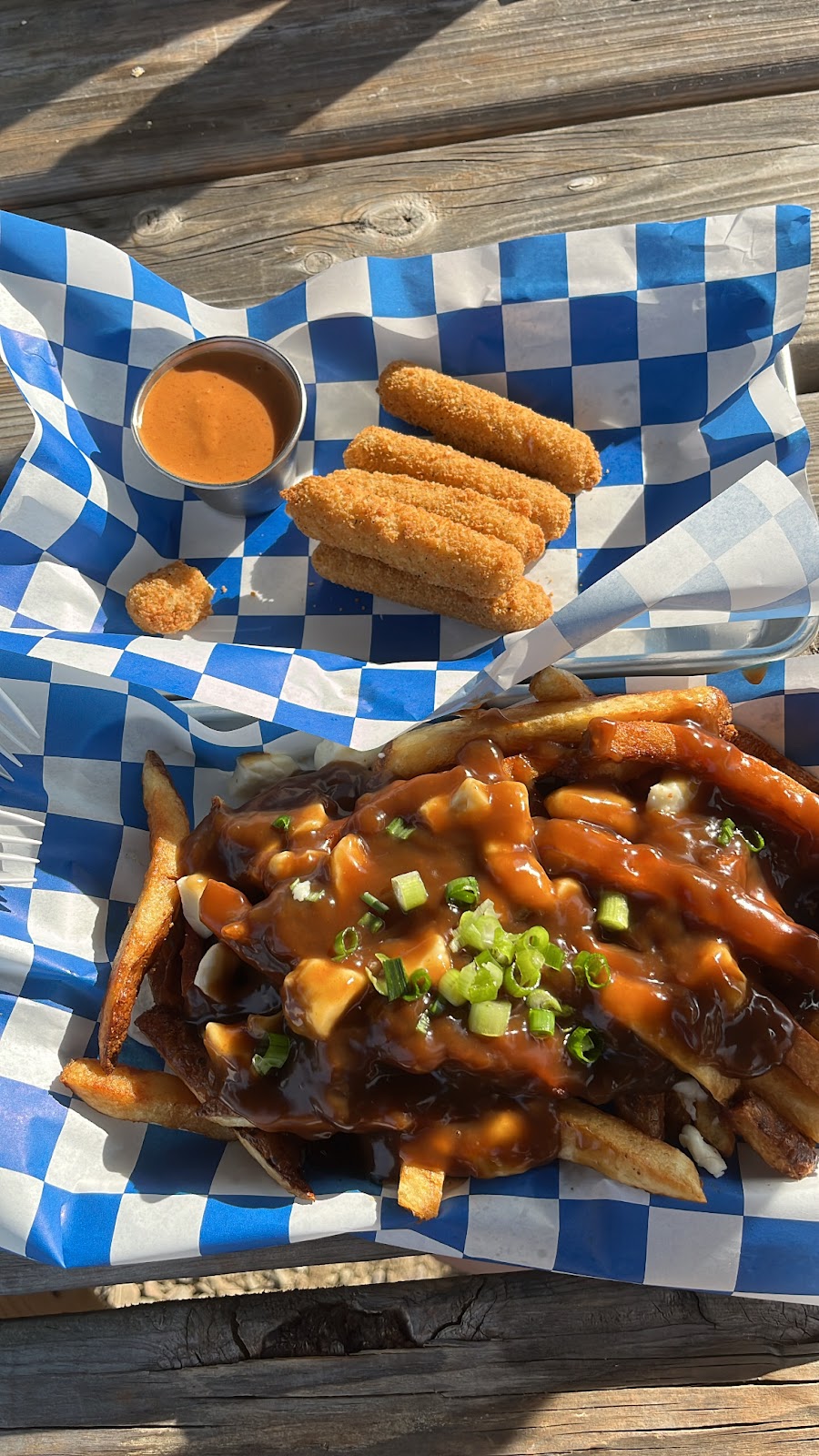 Four Bros Fries | 1652 Russell Landing Rd, Dorset, ON P0A 1E0, Canada | Phone: (720) 560-3844