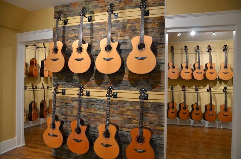 Brickhouse Guitars | 605 Lancaster St W, Kitchener, ON N2K 1M5, Canada | Phone: (226) 600-7853