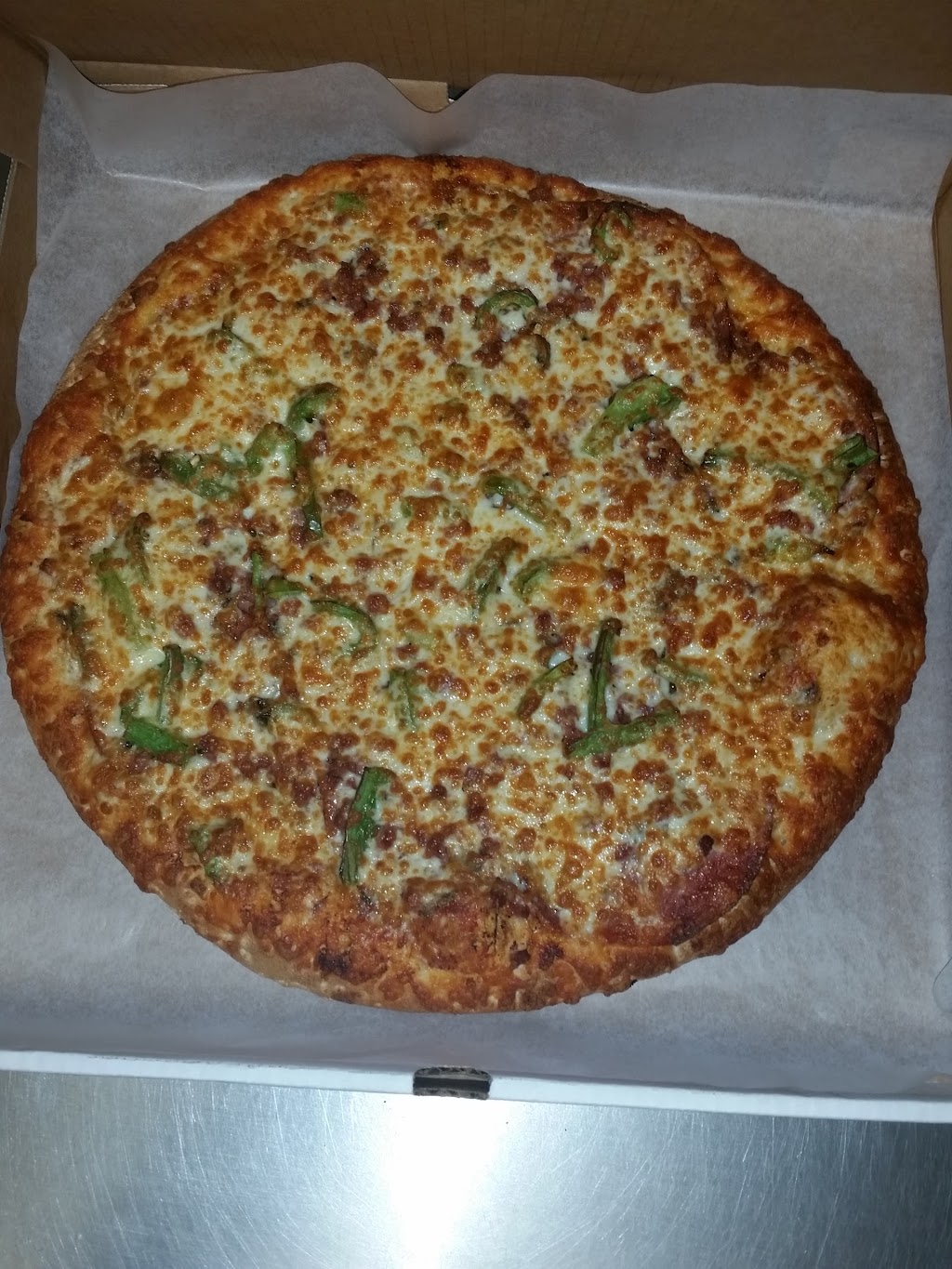 Canadian Pizza King | 5033 Parkwood Rd, Blackfalds, AB T0M 0J0, Canada | Phone: (403) 600-6666