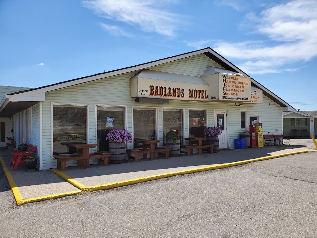 Badlands Motel | 801 N Dinosaur Trail, Drumheller, AB T0J 0Y1, Canada | Phone: (403) 823-5155