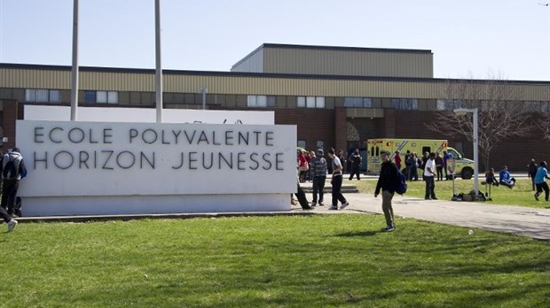 École Horizon Jeunesse | 155 Boulevard Sainte-Rose E, Laval, QC H7H 1P2, Canada | Phone: (450) 662-6720