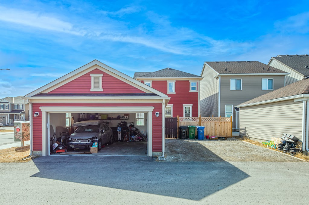 Inside Media | Real Estate Photography Company in Calgary | 535 Auburn Bay Heights SE, Calgary, AB T3M 1L1, Canada | Phone: (587) 573-3333