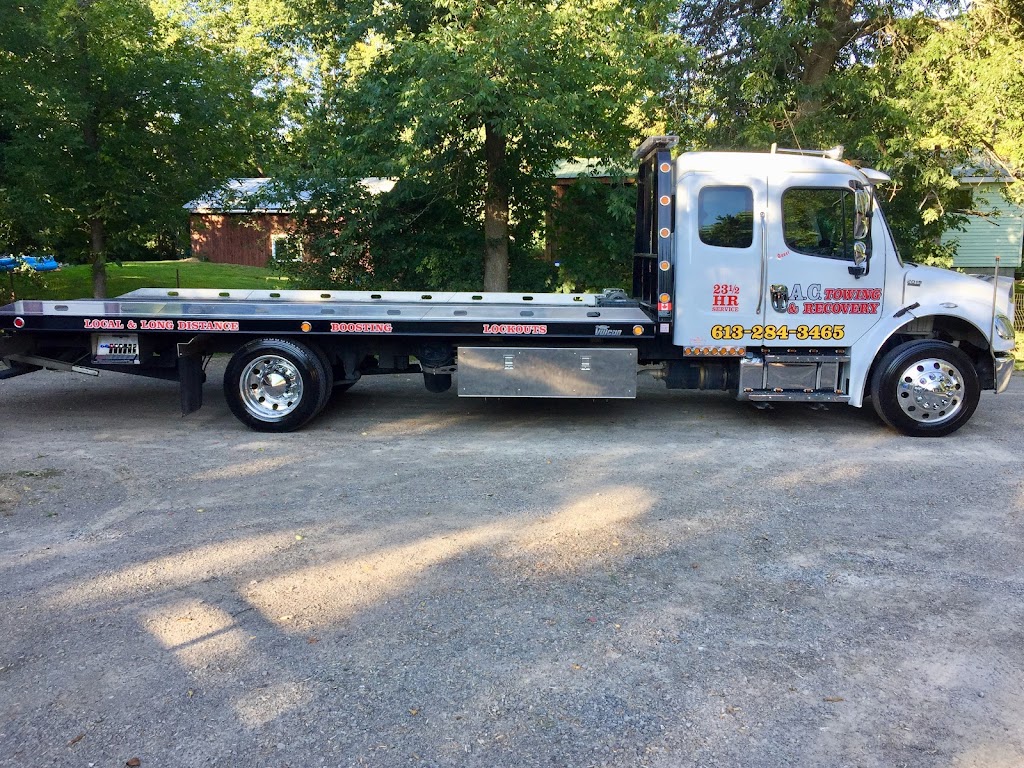 AC Towing | 24 Dean St, Smiths Falls, ON K7A 4Y3, Canada | Phone: (613) 284-3465