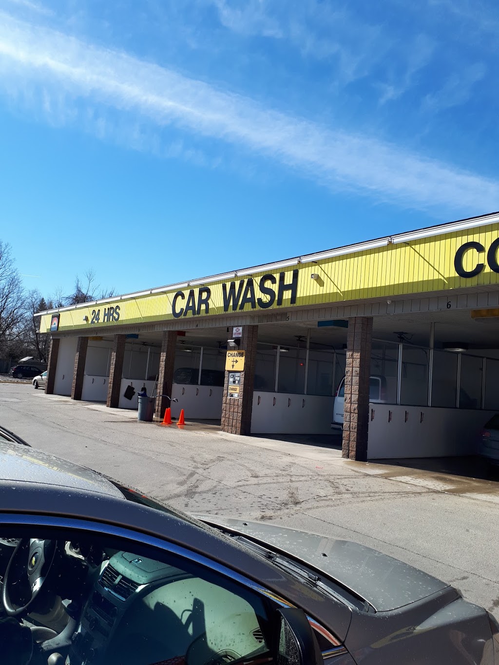 Rainbow Car Wash | 279 King George Rd, Brantford, ON N3R 5L1, Canada | Phone: (905) 616-5049
