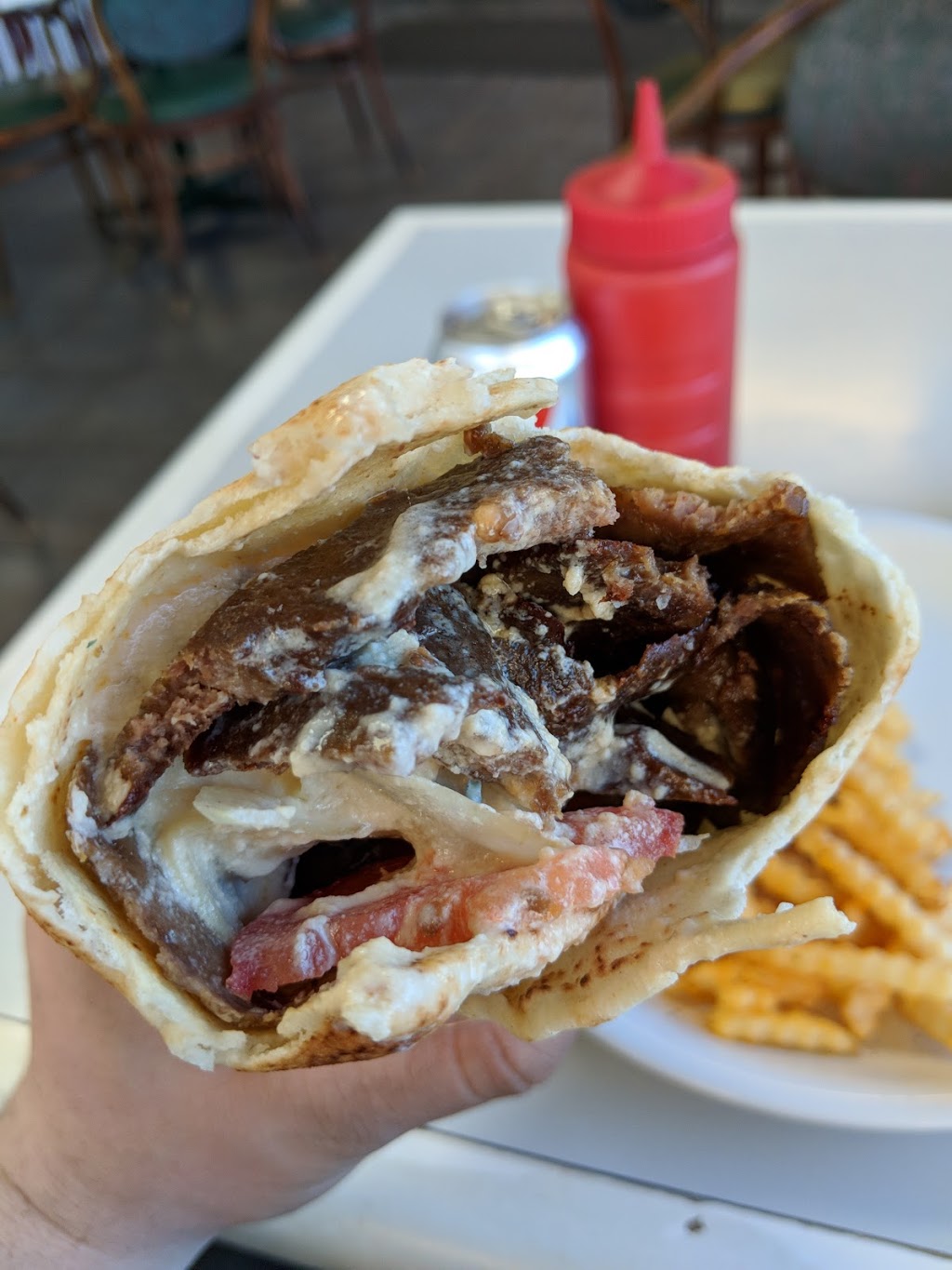 Queen Donair | 304 20 Ave, Nisku, AB T9E 7Z9, Canada | Phone: (780) 955-2566