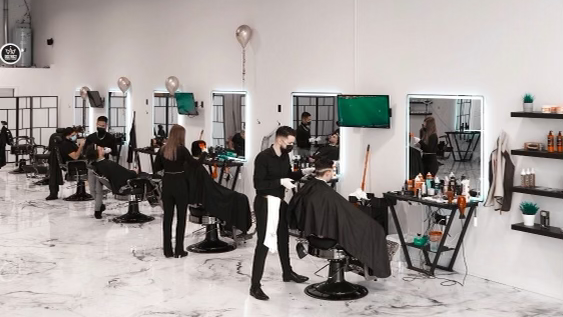 District Barbershop | 215 Bd du Curé-Labelle, Sainte-Thérèse, QC J7E 2X6, Canada | Phone: (450) 323-0235