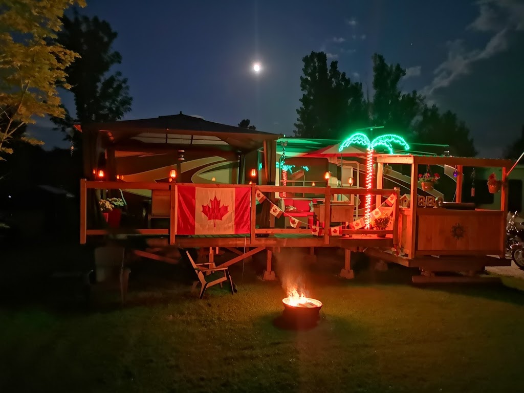 Tay River Tent & Trailer Park | 279 Christie Lake North Shore Rd, Perth, ON K7H 3C6, Canada | Phone: (613) 267-3955