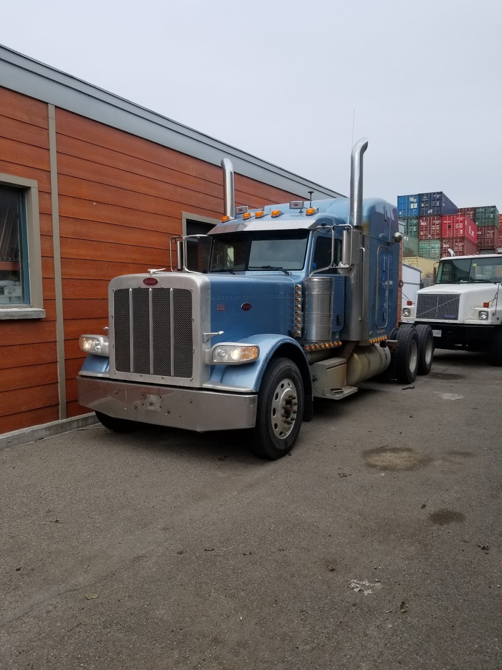 Diesel Truck Service Ltd | 27 Medulla Ave, Etobicoke, ON M8Z 5L6, Canada | Phone: (416) 239-0088
