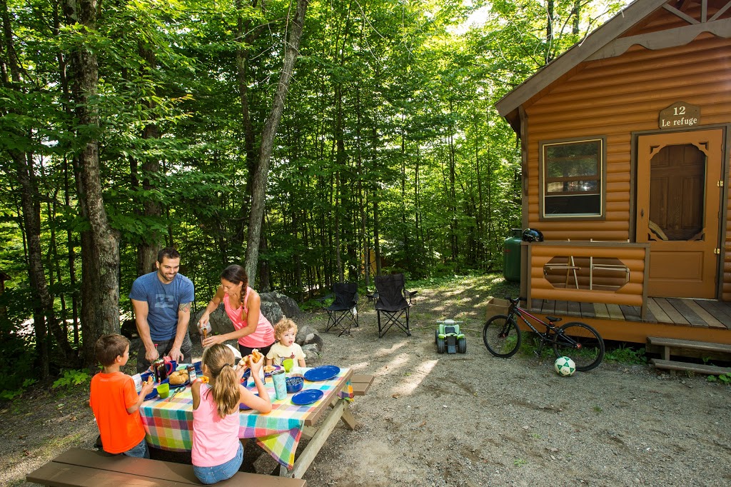 Camping et cabines du Sommet Morin Heights | 185 R. Bennett, Morin-Heights, QC J0R 1H0, Canada | Phone: (450) 227-2020