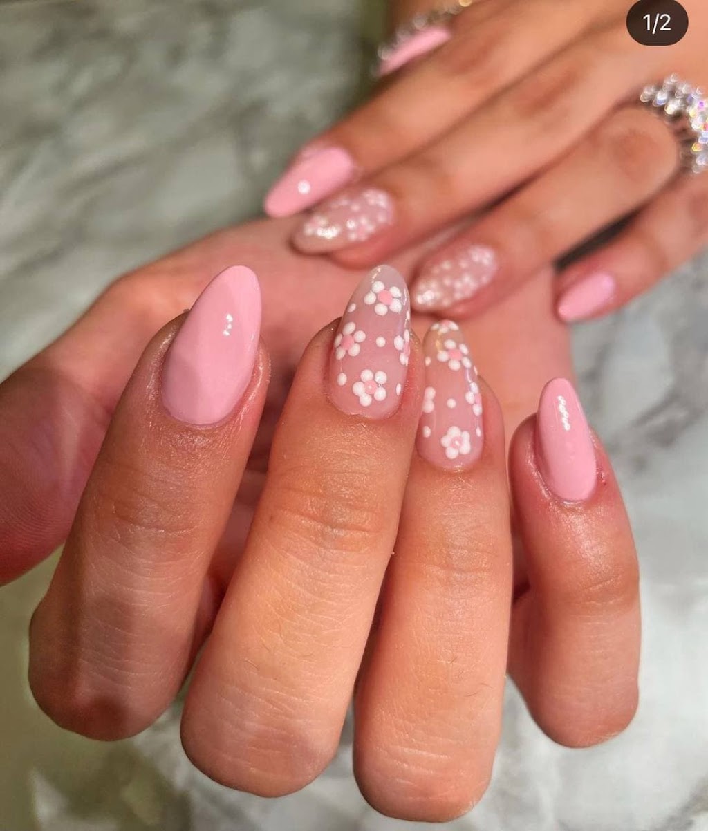 Rosegold.Nail.Spa | 185 Holland St NW, Calgary, AB T2K 2E9, Canada | Phone: (587) 434-6289