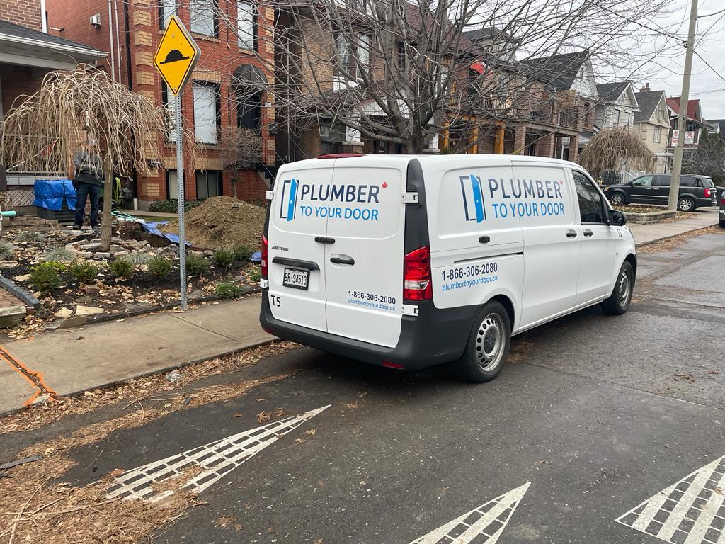 Plumber To Your Door - Toronto | 509 Bloor St W, Toronto, ON M5S 1Y2, Canada | Phone: (866) 306-2080