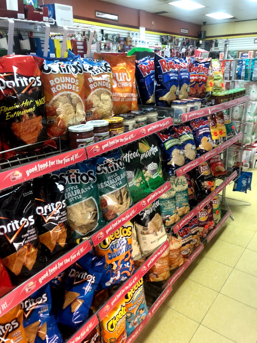 Maple Mini Mart | 10555 Jane St, Maple, ON L6A 3L1, Canada | Phone: (905) 832-7118