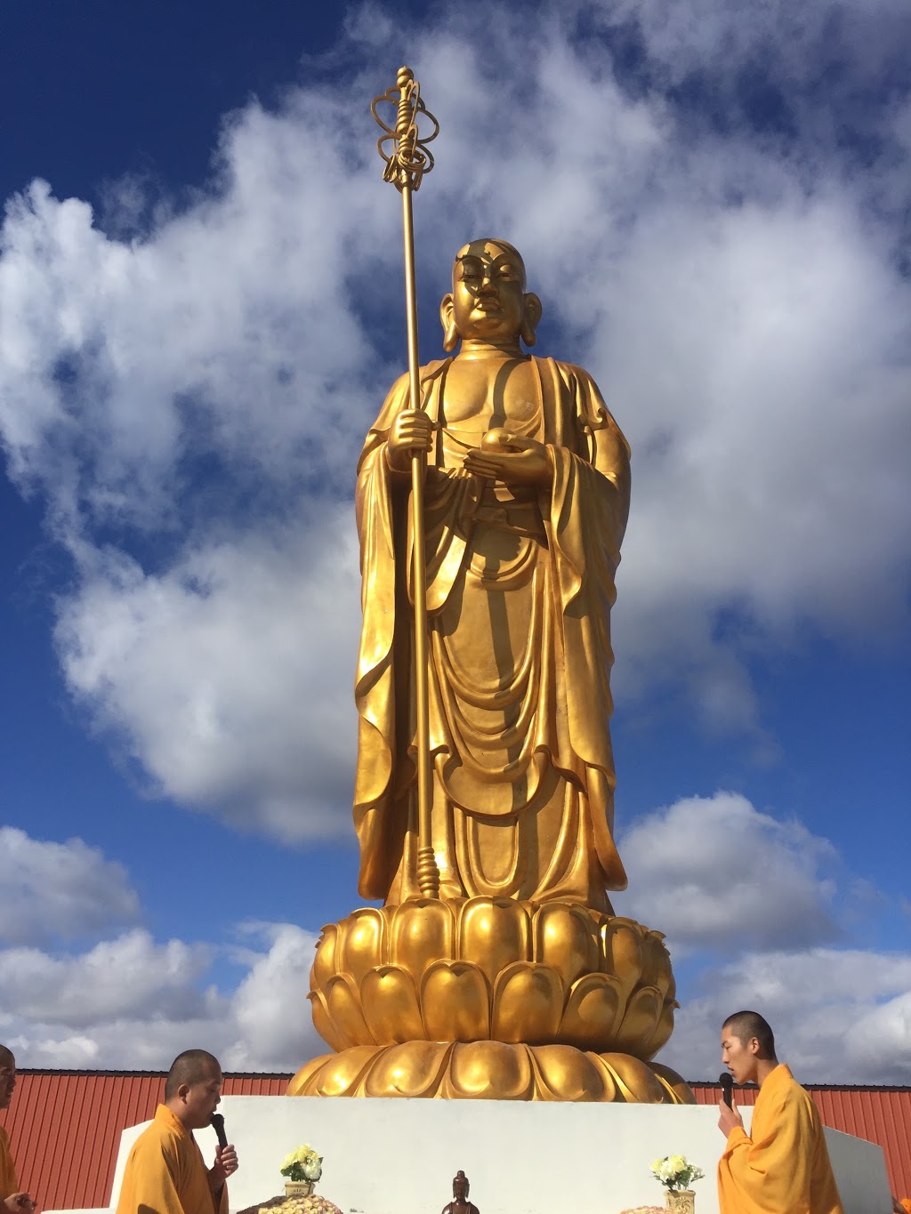 chamshan temple（jiuhua shan） | 340 Pontypool Rd, Pontypool, ON L0A 1K0, Canada