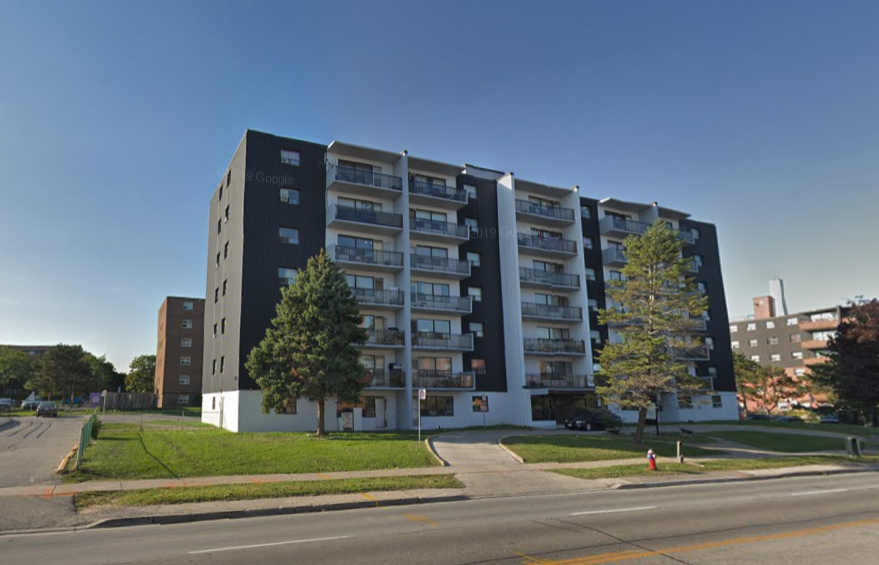 1475 Bloor Street Apartments | 1475 Bloor St, Mississauga, ON L4X 1R7, Canada | Phone: (416) 993-0138