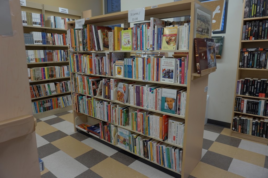 Les Amis de la Bibliothèque Memphrémagog | Porte "Fondation" dans le stationnement, 90 Rue Saint-David, Magog, QC J1X 2Z4, Canada | Phone: (819) 843-1330