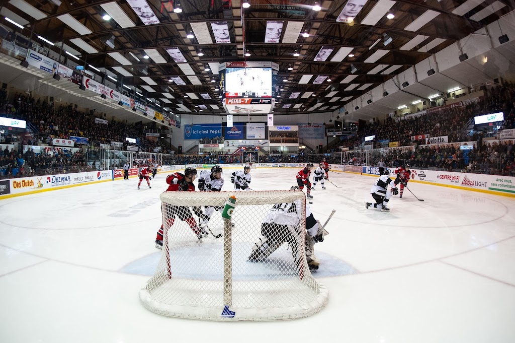 Club de Hockey Les Voltigeurs | 300 Rue Cockburn, Drummondville, QC J2C 4L6, Canada | Phone: (819) 477-9400