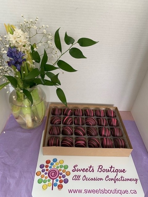 Sweets Boutique | 337 Brewery Ln, Orillia, ON L3V 7H7, Canada | Phone: (705) 323-6646