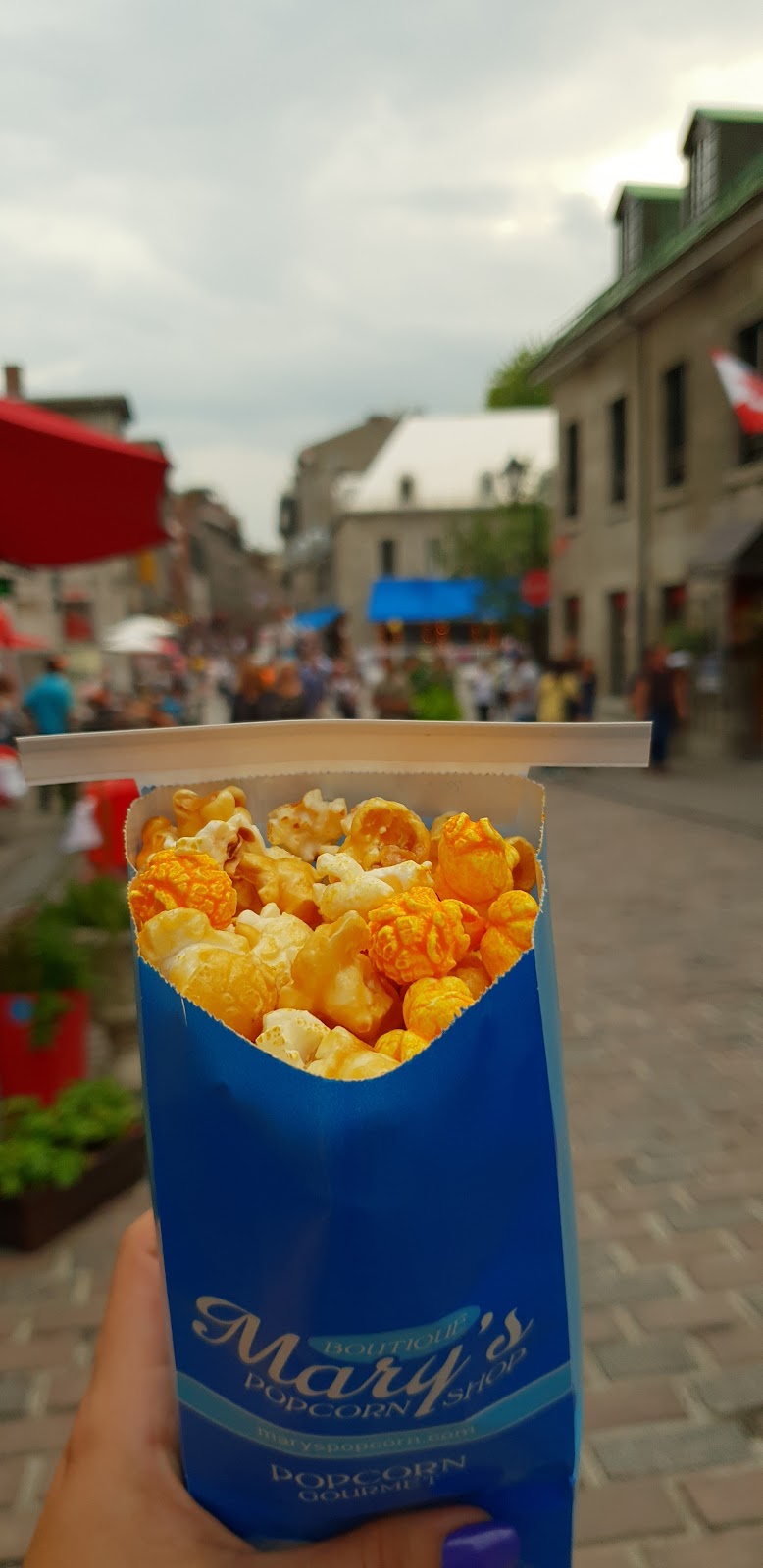 Marys popcorn (Vieux Montréal) | 362 Rue de la Commune E, Montréal, QC H2Y 0B4, Canada | Phone: (438) 507-7488