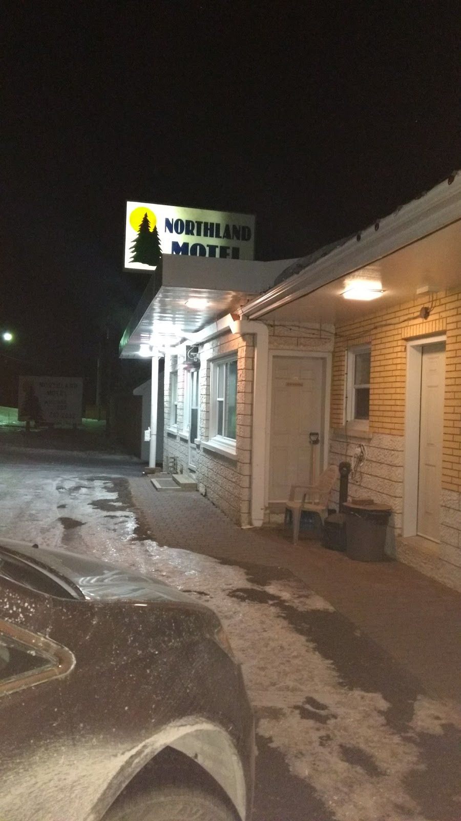 Northland Motel | 17 ON-17 & 1st Street, Nipigon, ON P0T 2J0, Canada | Phone: (807) 887-2032